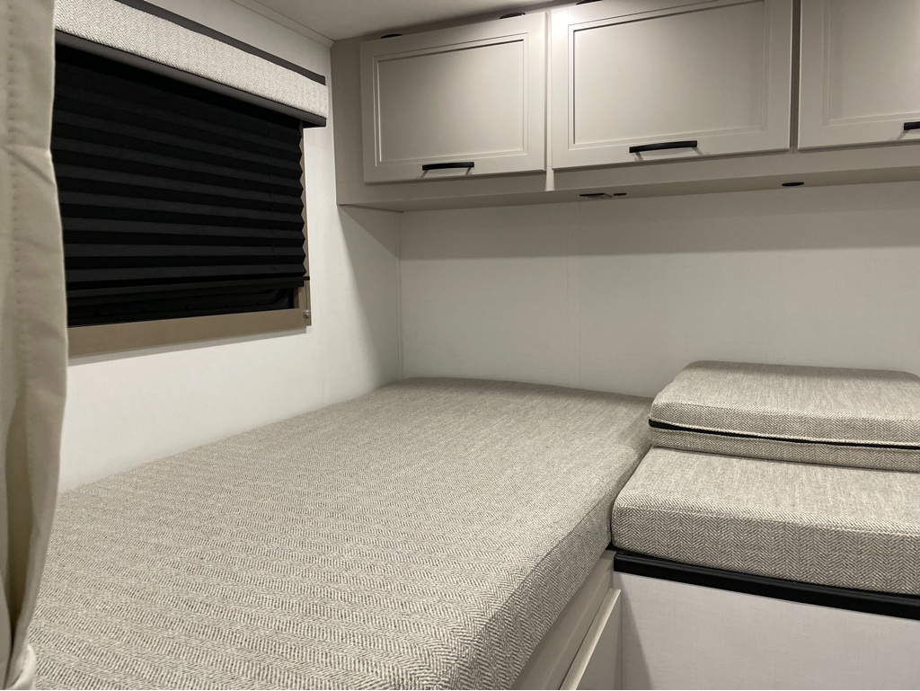 2027 Jayco Redhawk SE 22TF - Image 10