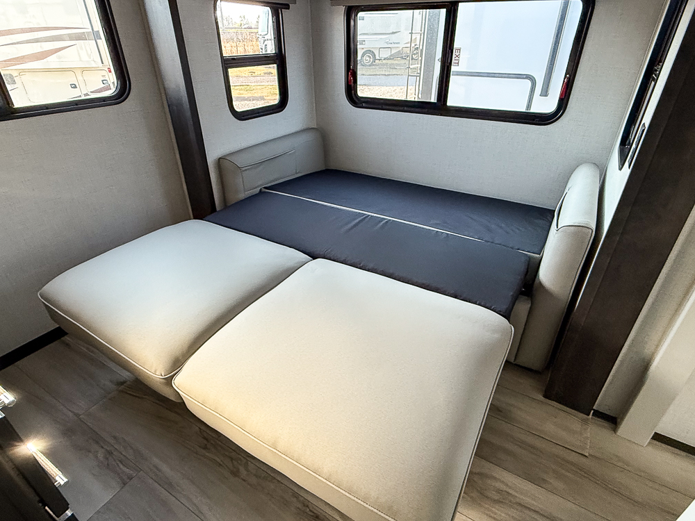 2026 KEYSTONE 380LT - Image 55
