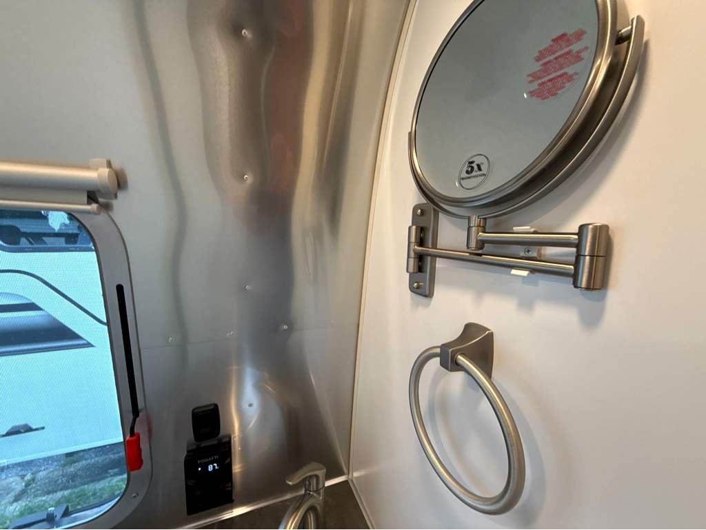 2026 AIRSTREAM FLYING CLOUD 30FBBQ - Image 31