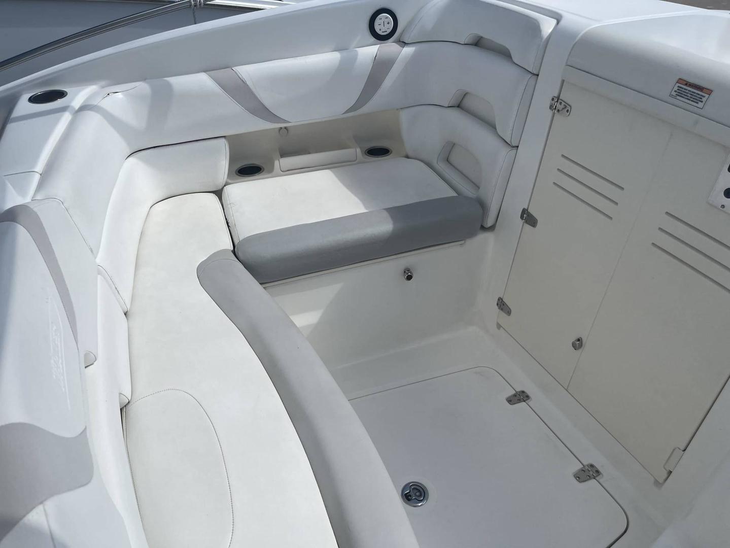 2008 Boston Whaler 320 Outrage Cuddy Cabin - Image 5