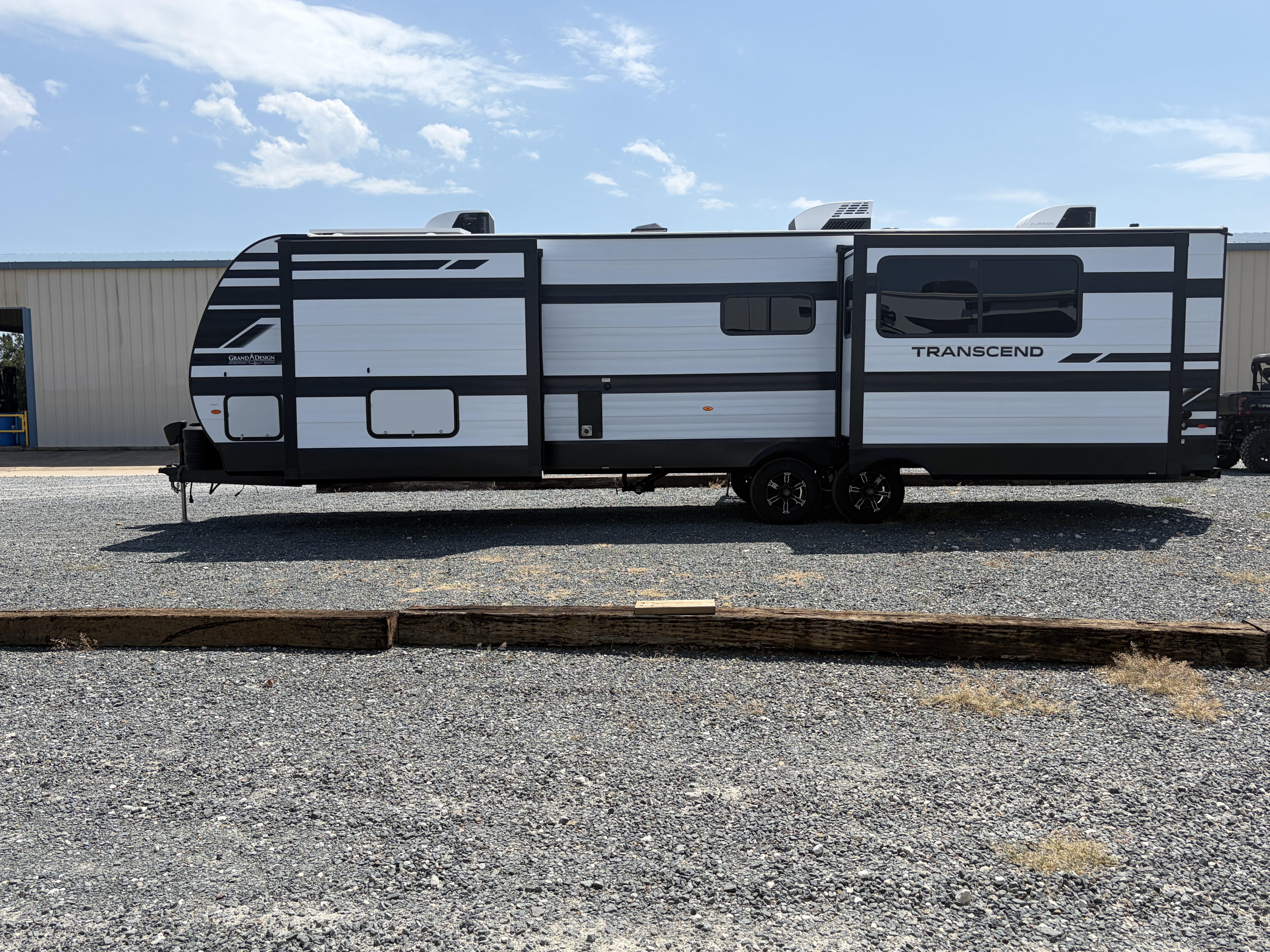 2027 Grand Design Transcend 315RKT - Image 4