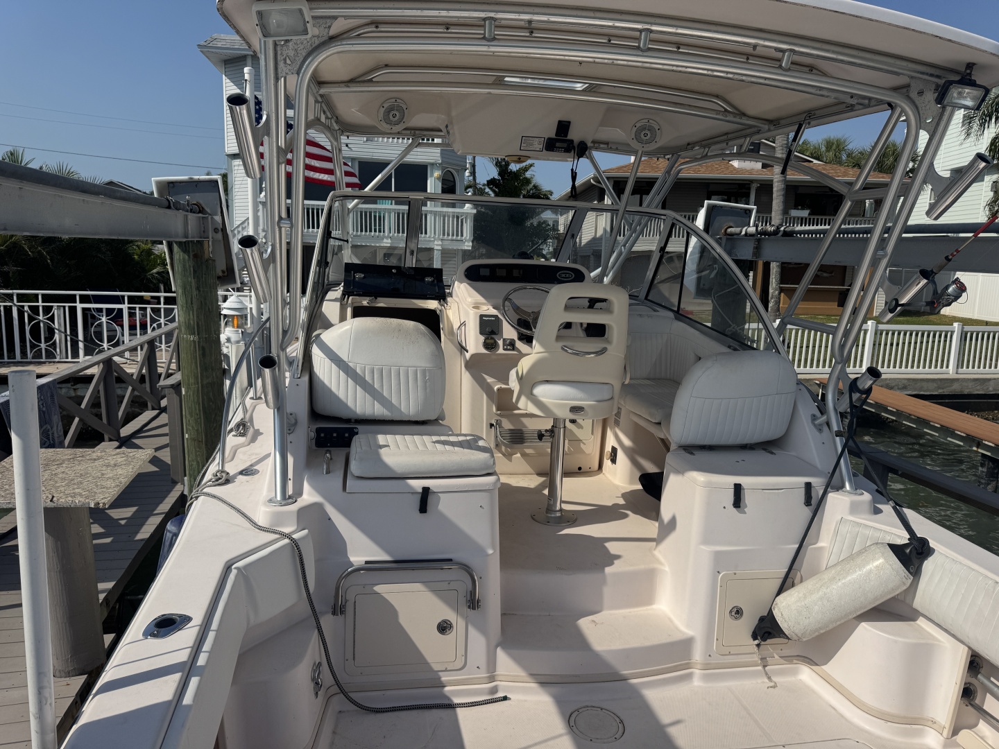 2007 Grady-White 305 Express - Image 10