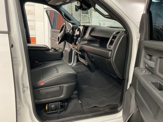 2025 Ram 3500 Tradesman 4x4 Crew Cab 8' Box - Image 27