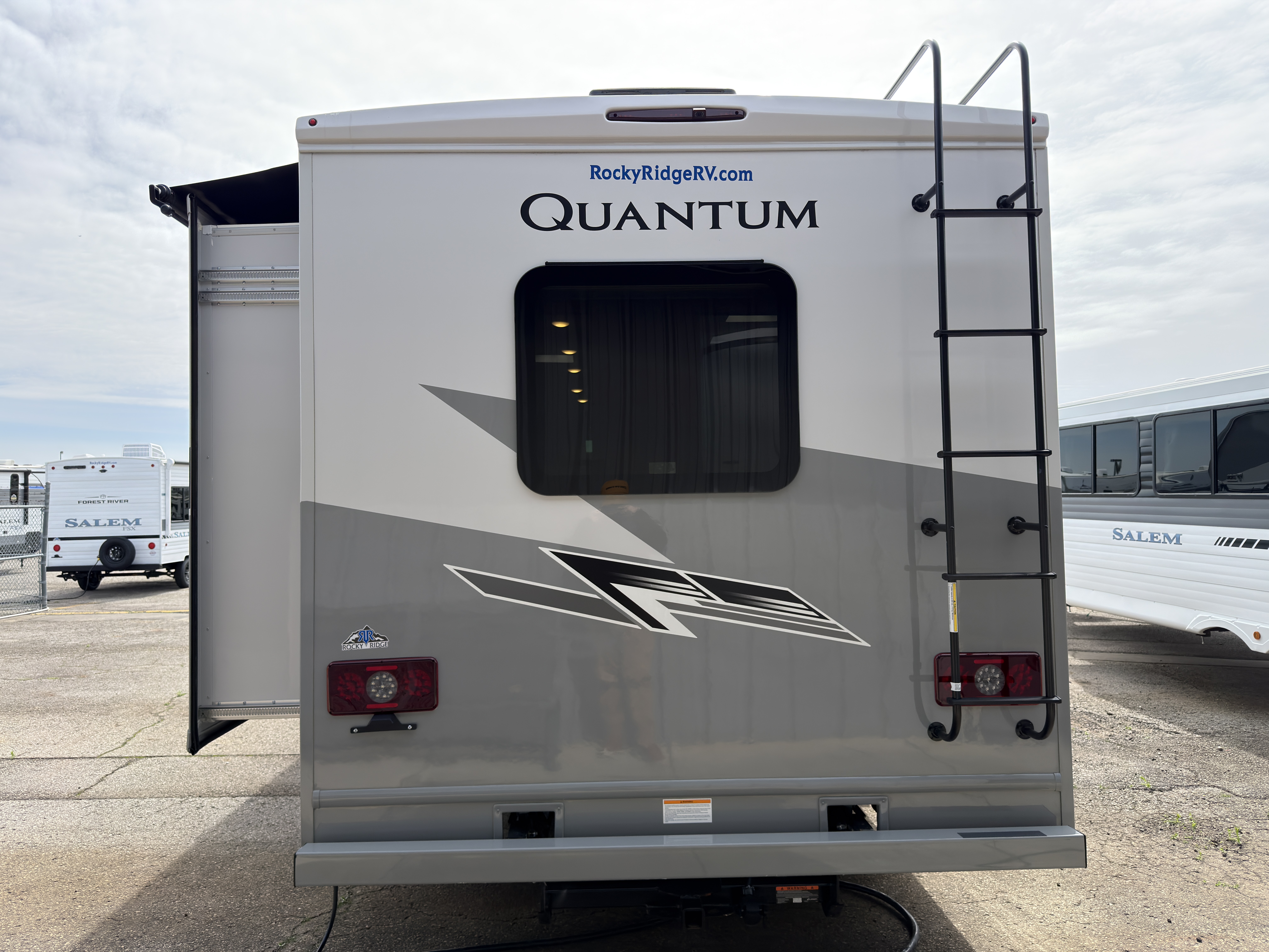 2026 Thor Motor Coach Quantum LF31 - Image 6