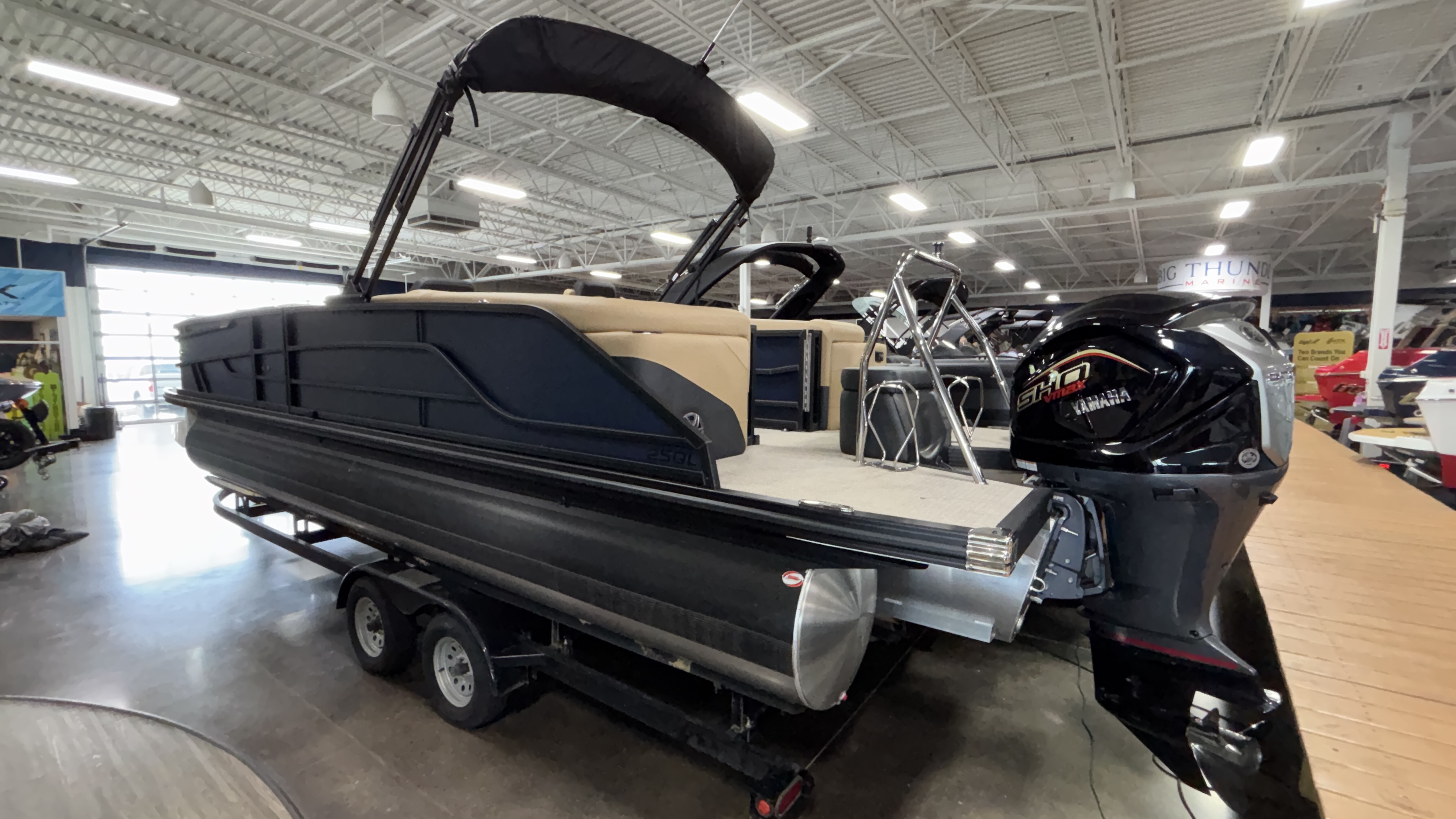2026 Evotti 525 Quad Lounge - Image 3