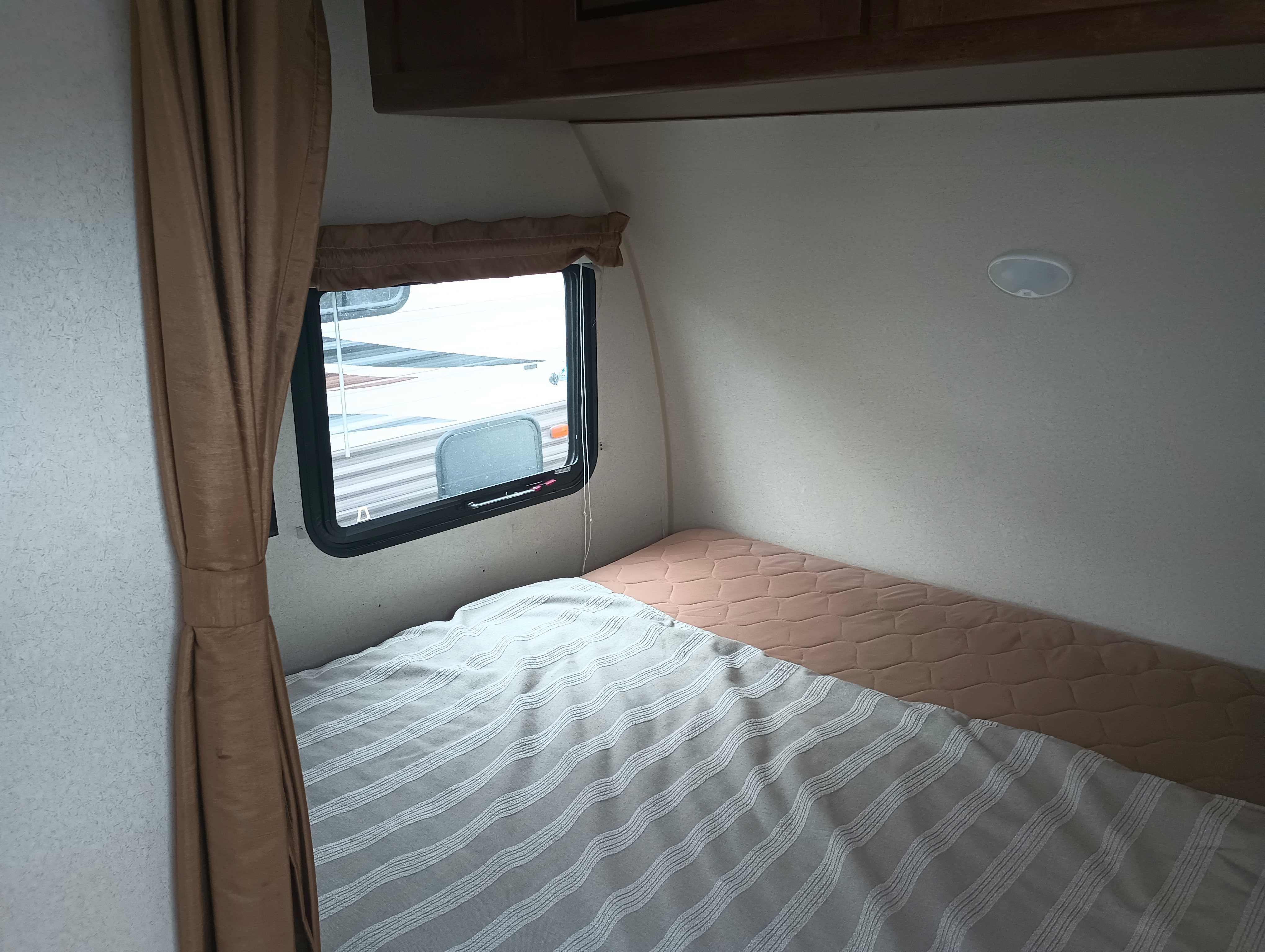 2018 Forest River Wildwood XLite 175RD - Image 13