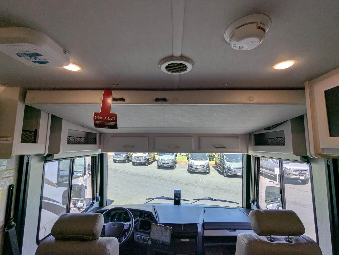 2026 Fleetwood Fortis 32RW - Image 10