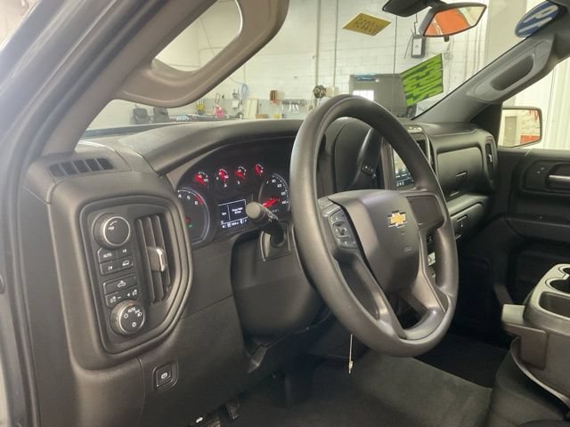 2019 Chevrolet Silverado 1500 Crew Cab LT 4WD - Image 18