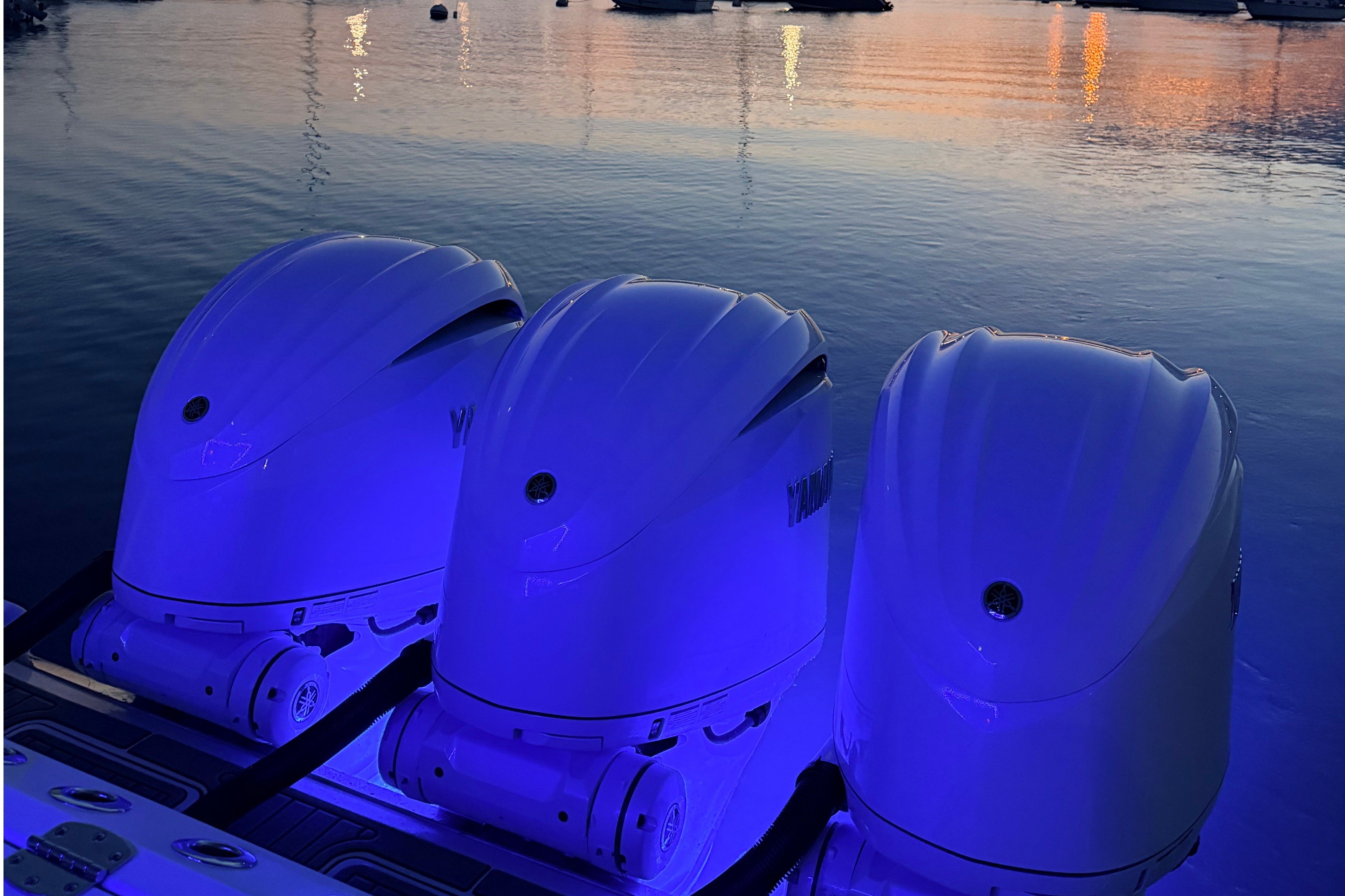 2027 Tidewater 330 CC Adventure - Image 11