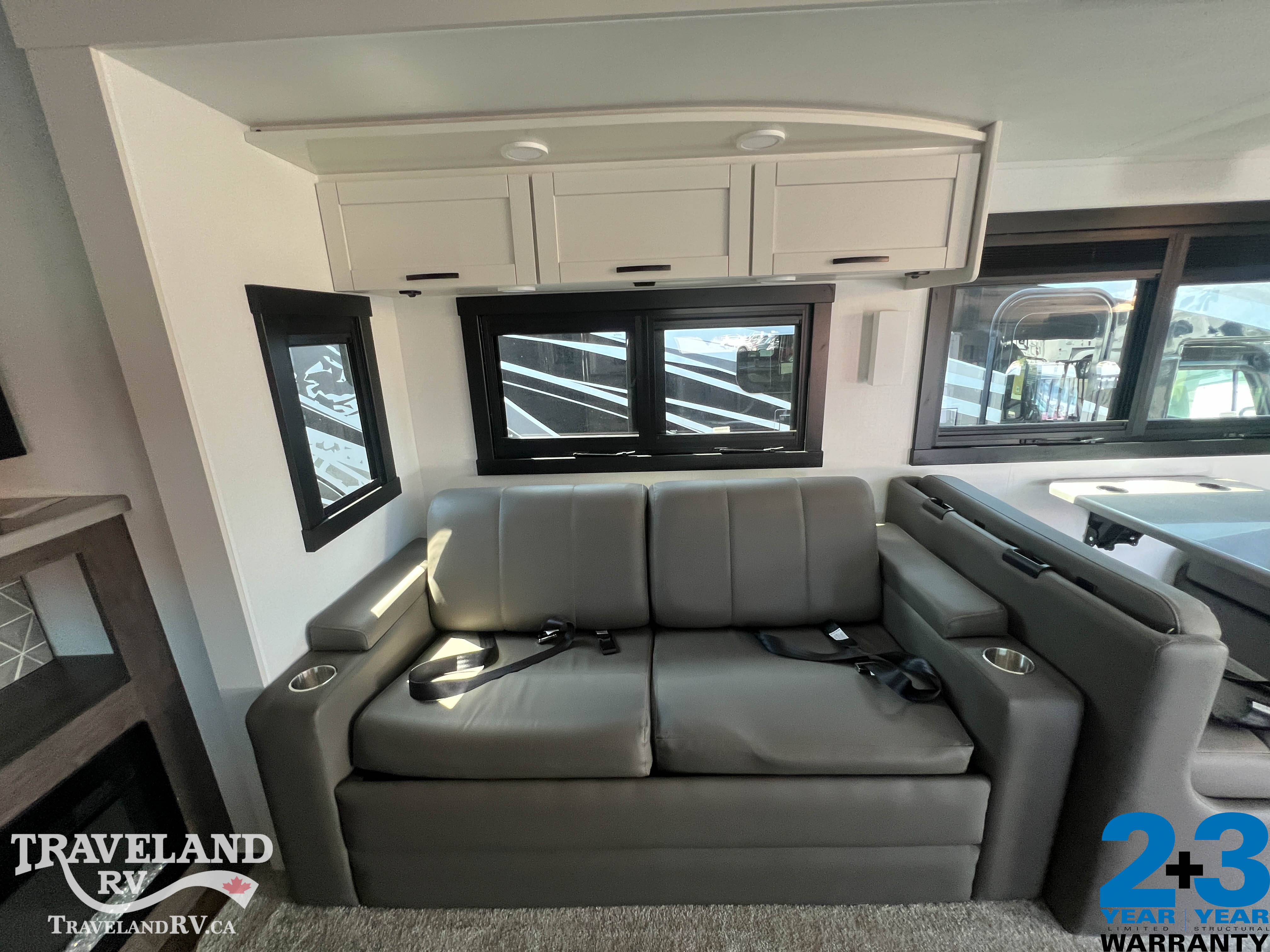 2026 Jayco Seneca 37L - Image 16