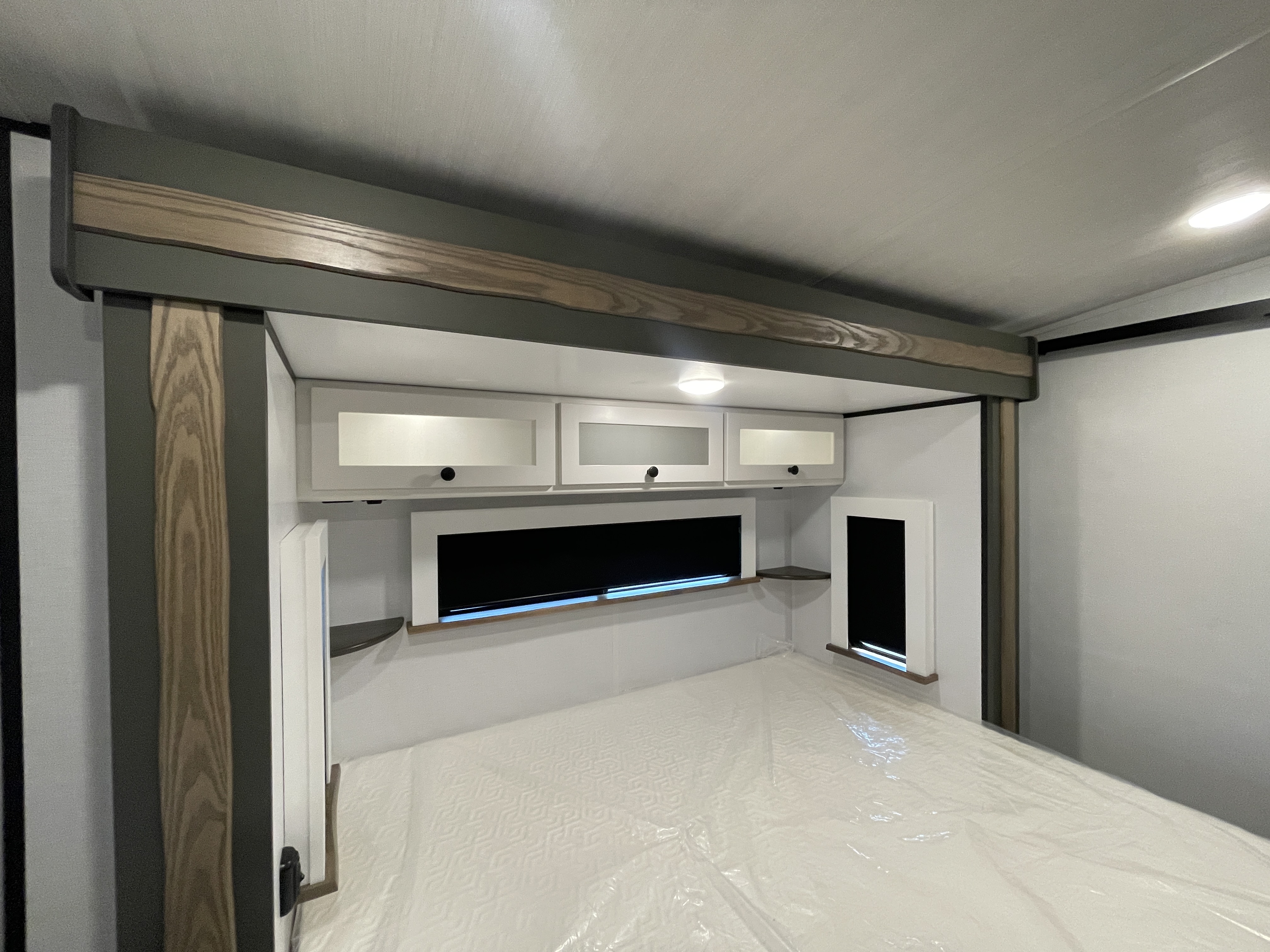 2026 Keystone Bullet Premium 265FKS - Image 27