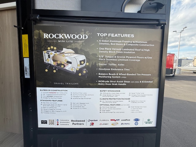 2026 Forest River Rockwood Mini Lite 2109S - Image 11