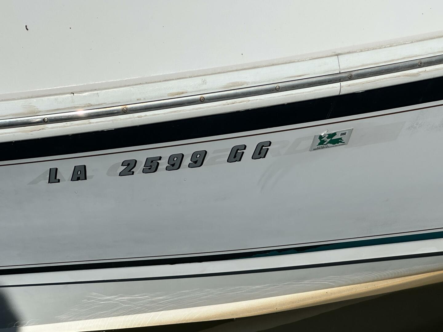 1994 Intrepid 376 Walkaround - Image 8