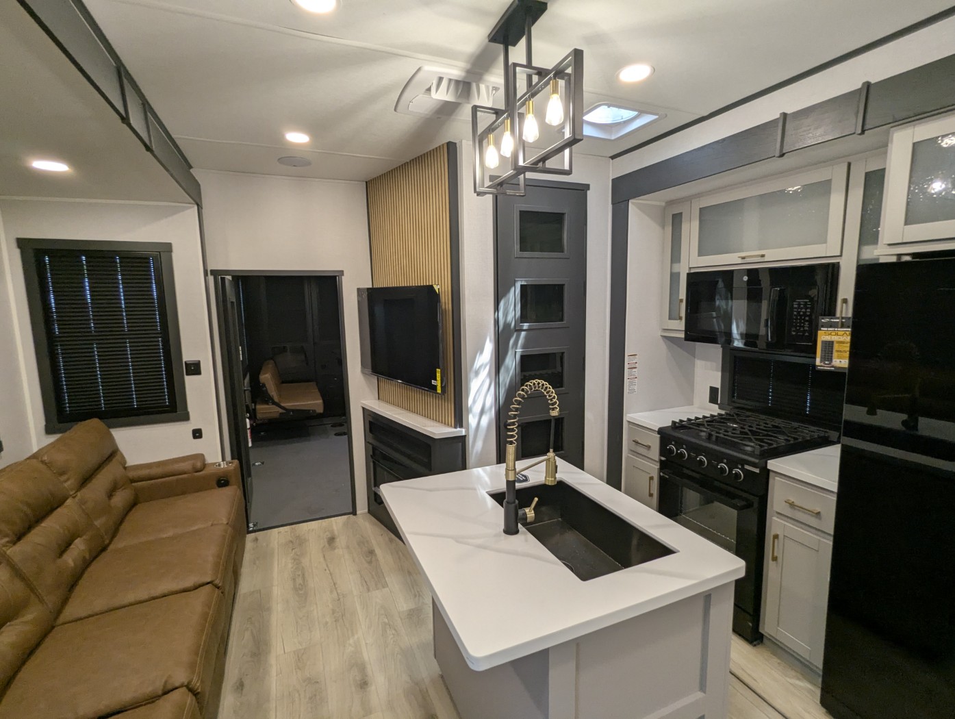 2027 Forest River Stealth 3513GX - Image 24