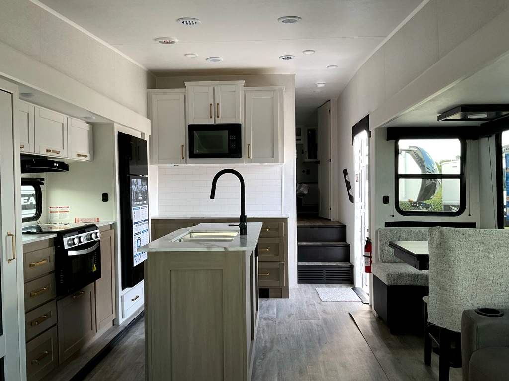 2026 JAYCO Eagle 30 RLT - Image 7