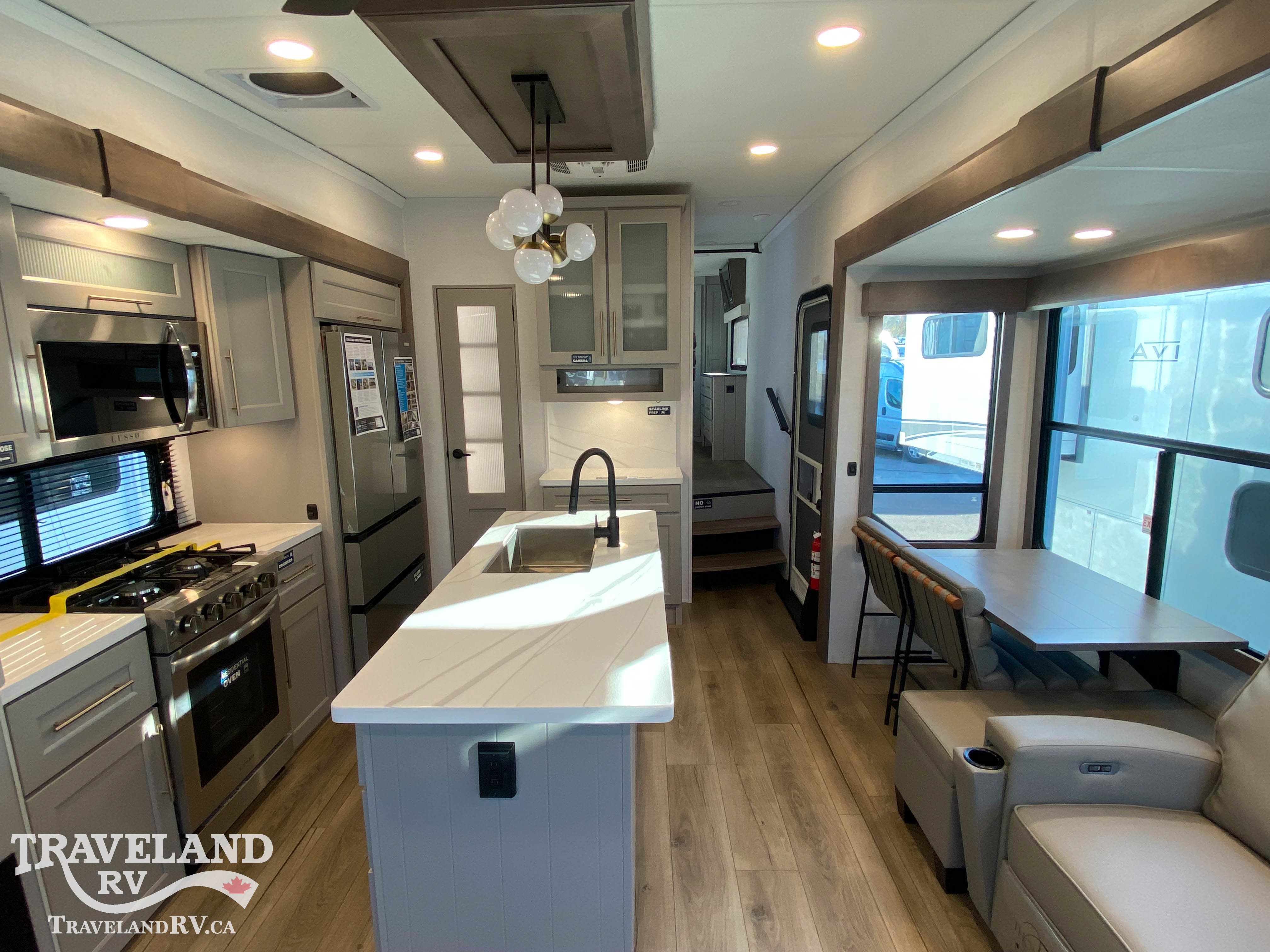 2026 Alliance RV PARADIGM 310RL - Image 13