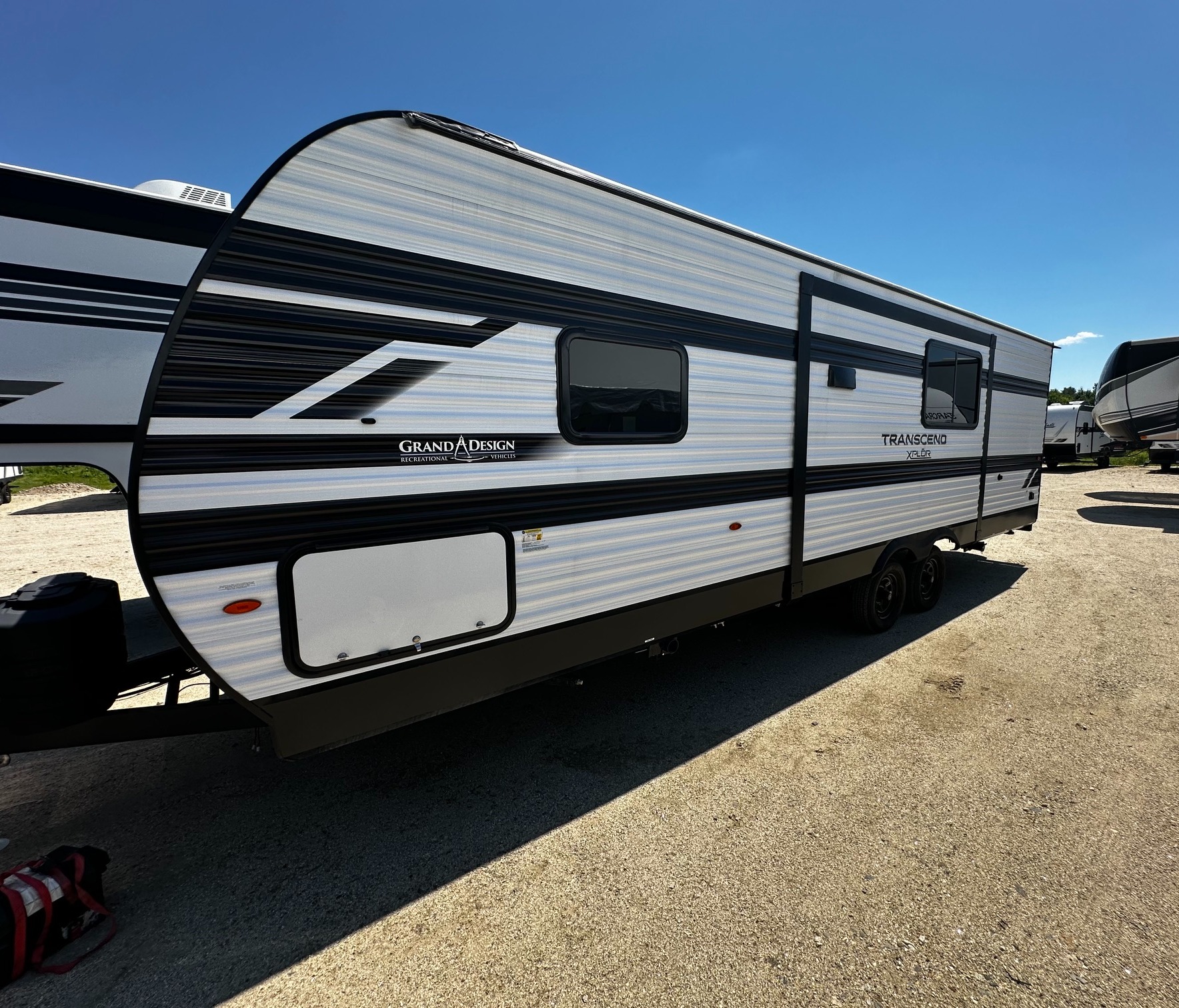 2027 Grand Design Transcend XPLOR 26BHX - Image 3
