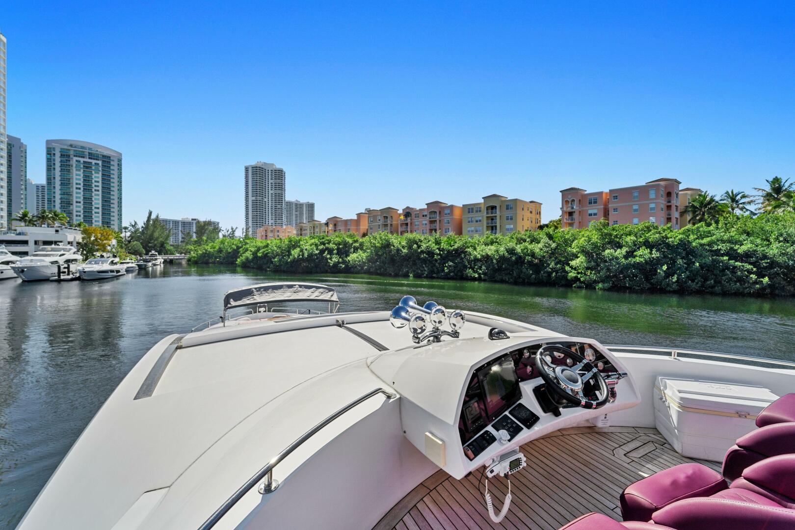 2013 Sunseeker Predator 84 - Image 11