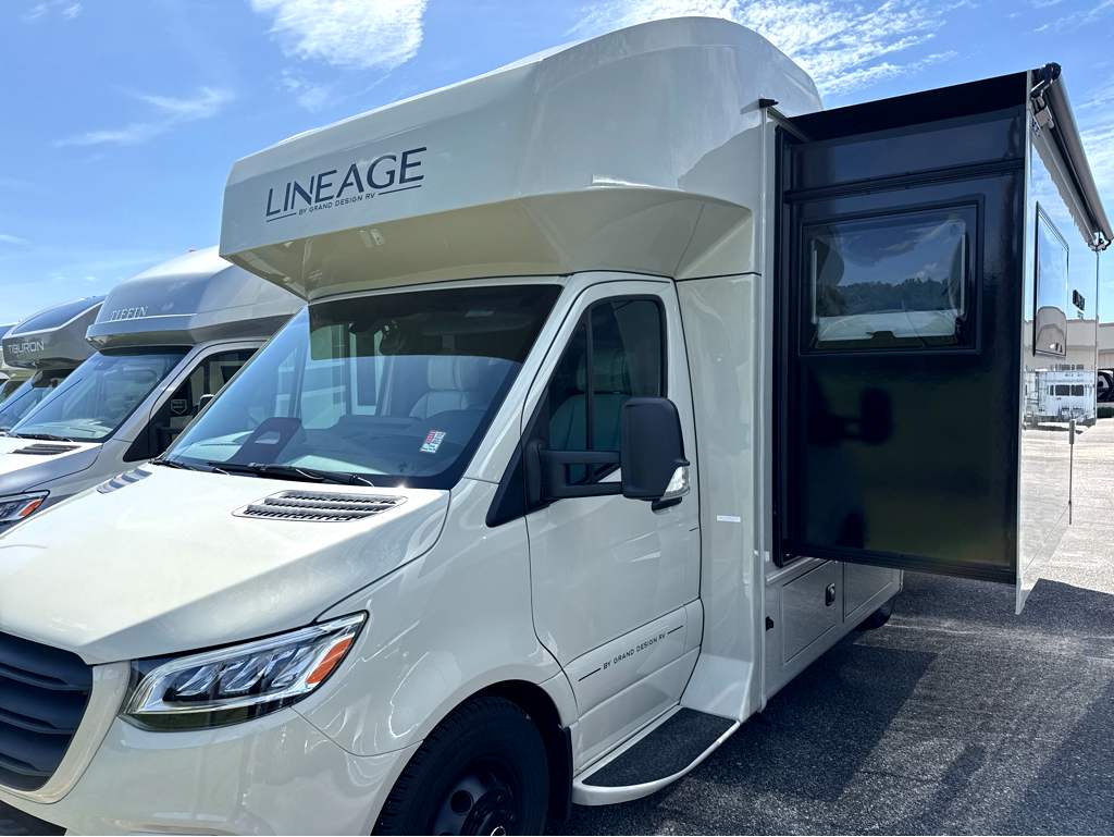 2027 Grand Design Lineage Series M 25FW - Image 2