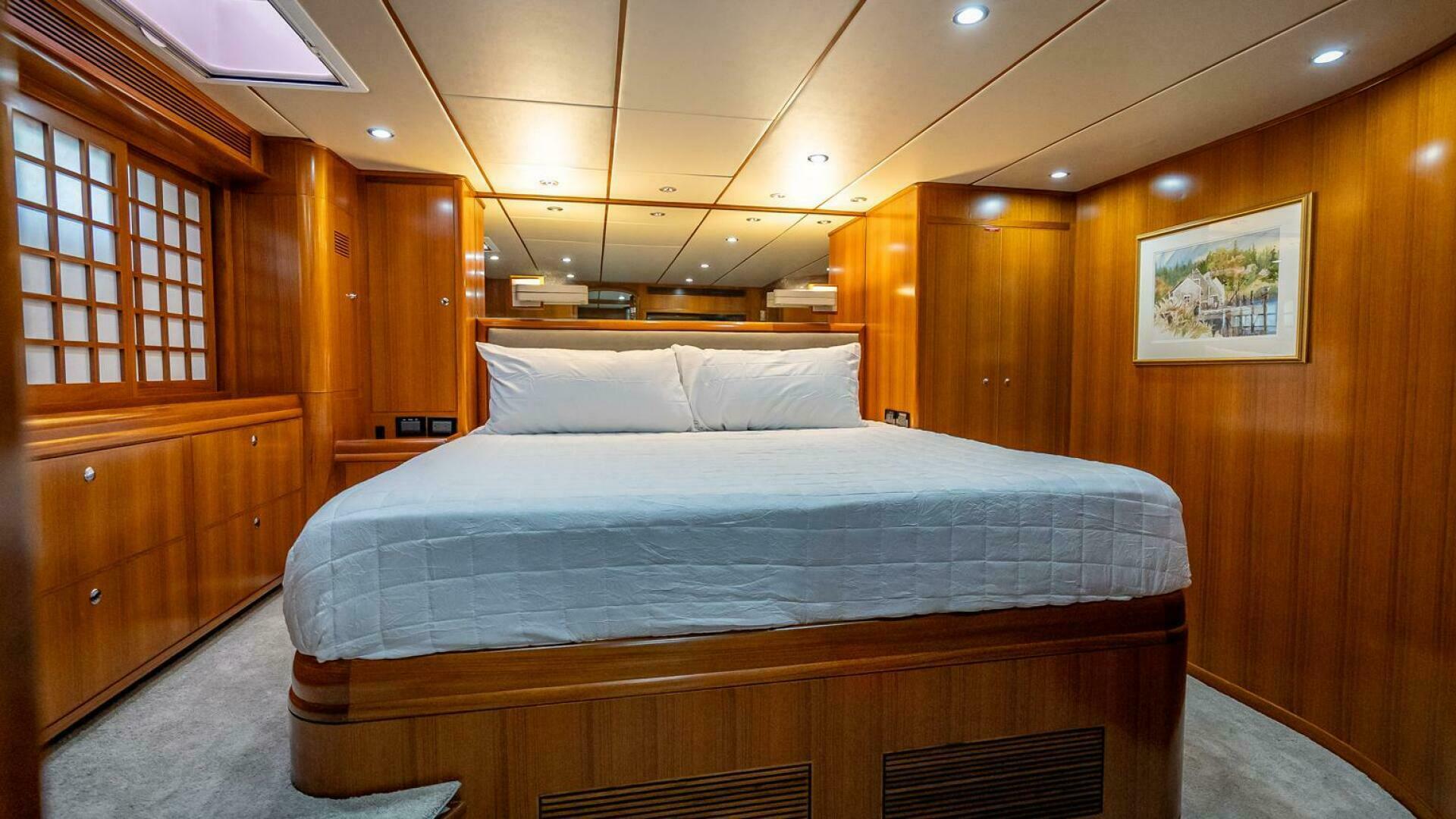 2009 Nordhavn 76 - Image 31