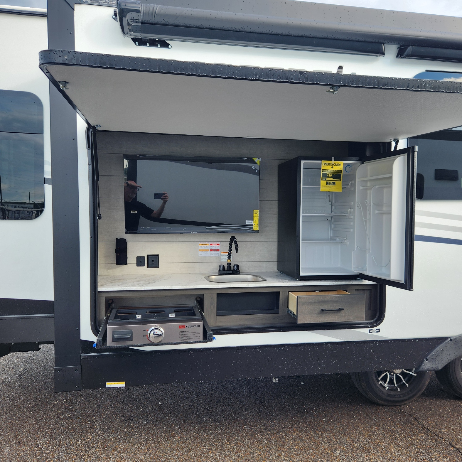 2026 VENTURE RV SPORTTREK 343VIK - Image 5