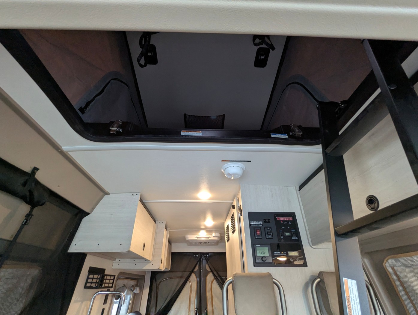 2027 Winnebago Solis 59PX - Image 22