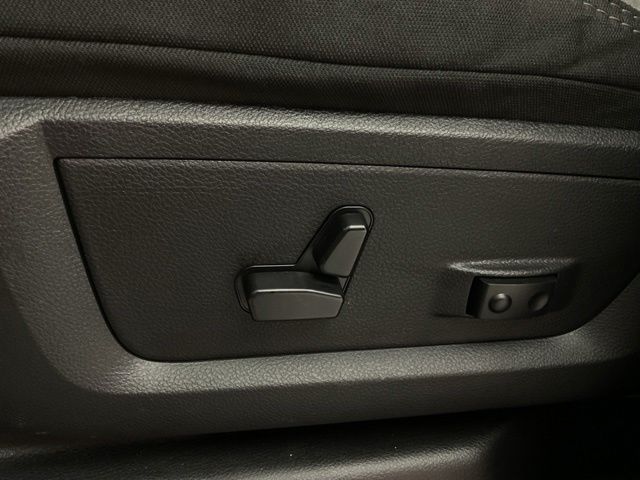 2024 Ram Ram 2500 Pickup Crew Cab Bighorn/Lone Star 4WD - Image 15