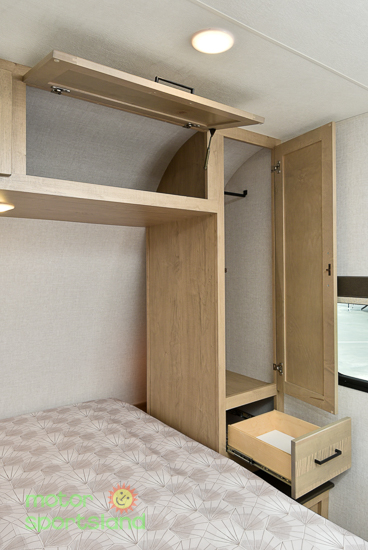 2027 Ember RV E-Series 22ETS - Image 32