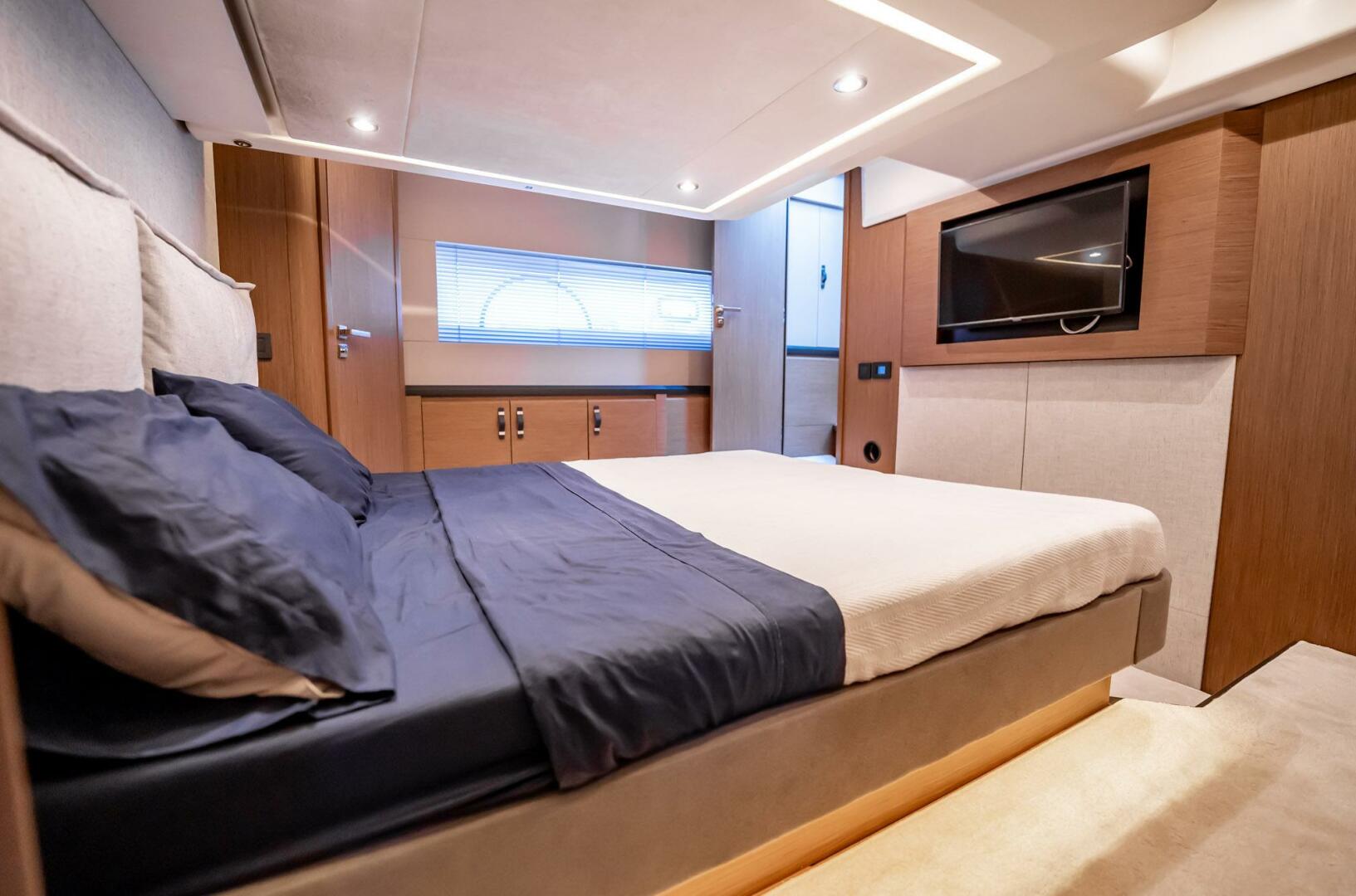 2021 Beneteau Monte Carlo 52 - Image 32