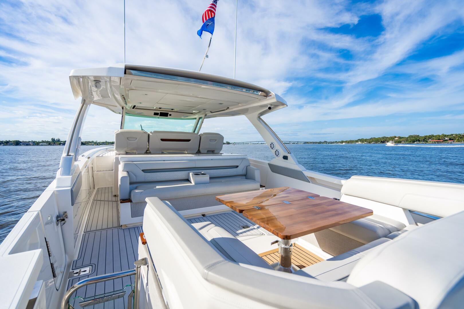 2022 Tiara Yachts 43 LS - Image 41