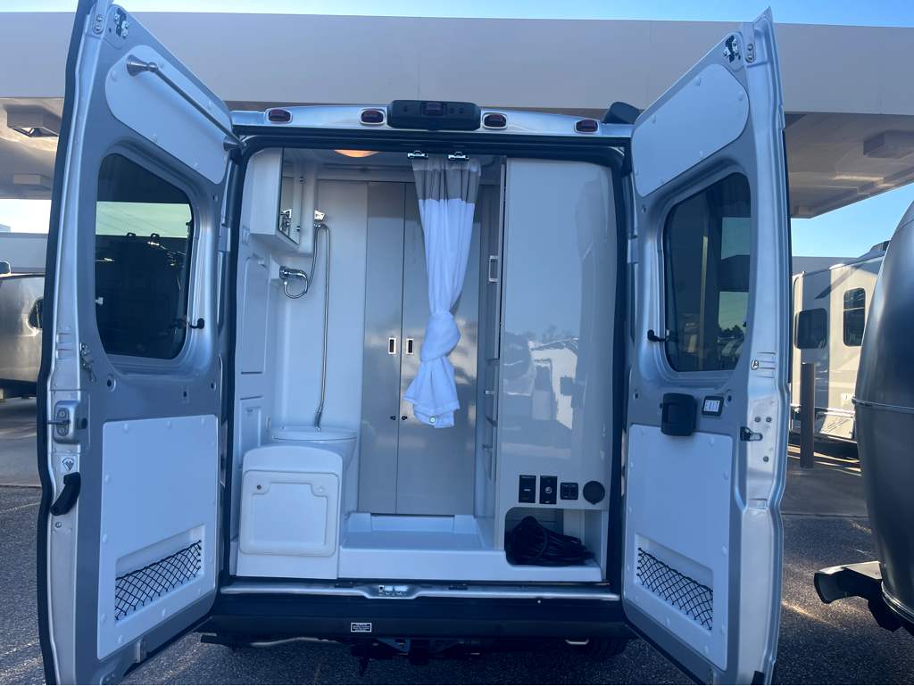 2026 THOR MOTOR COACH RIZE 18M - Image 34