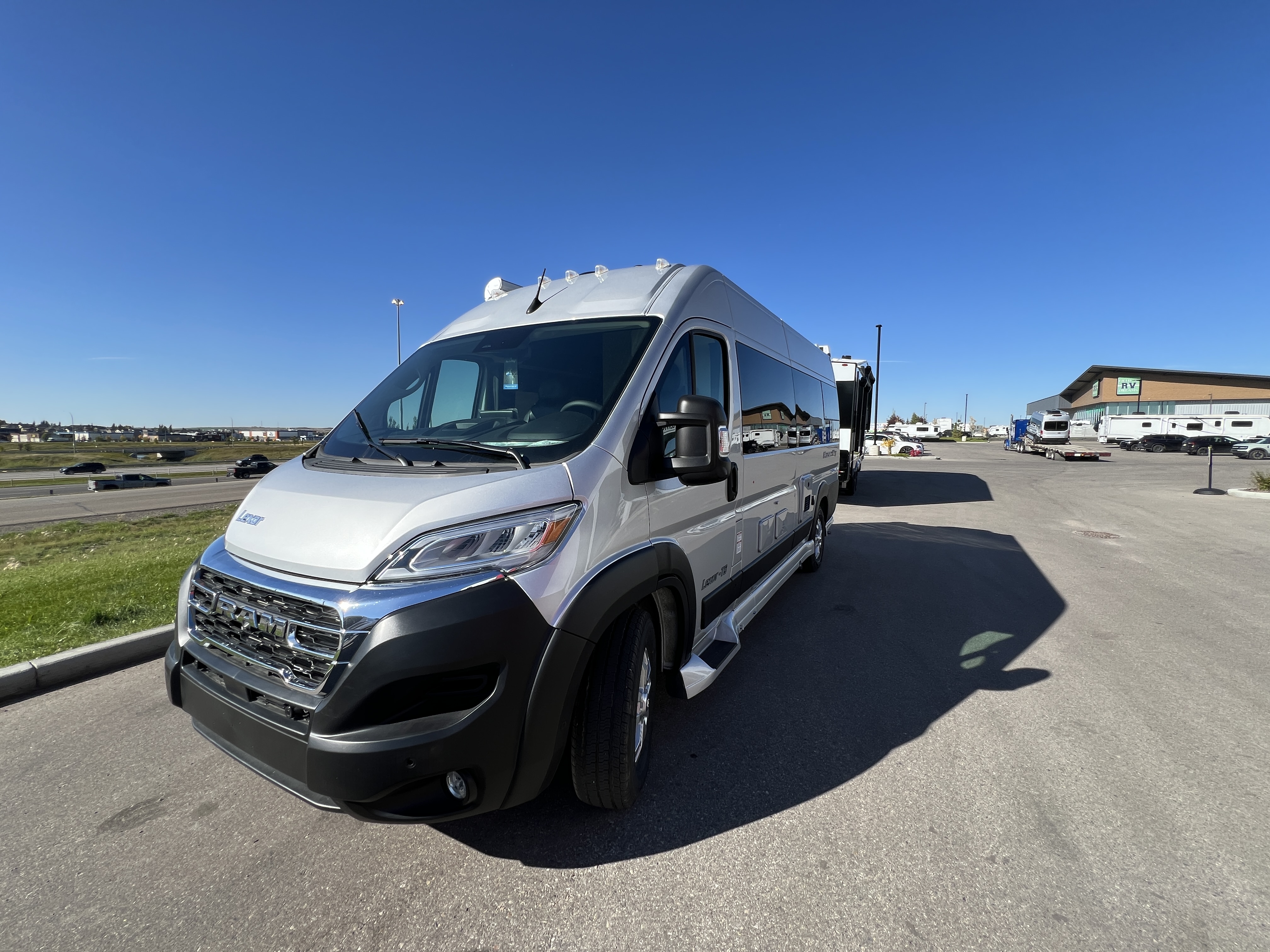 2027 Pleasure-Way Lexor TS - Image 6