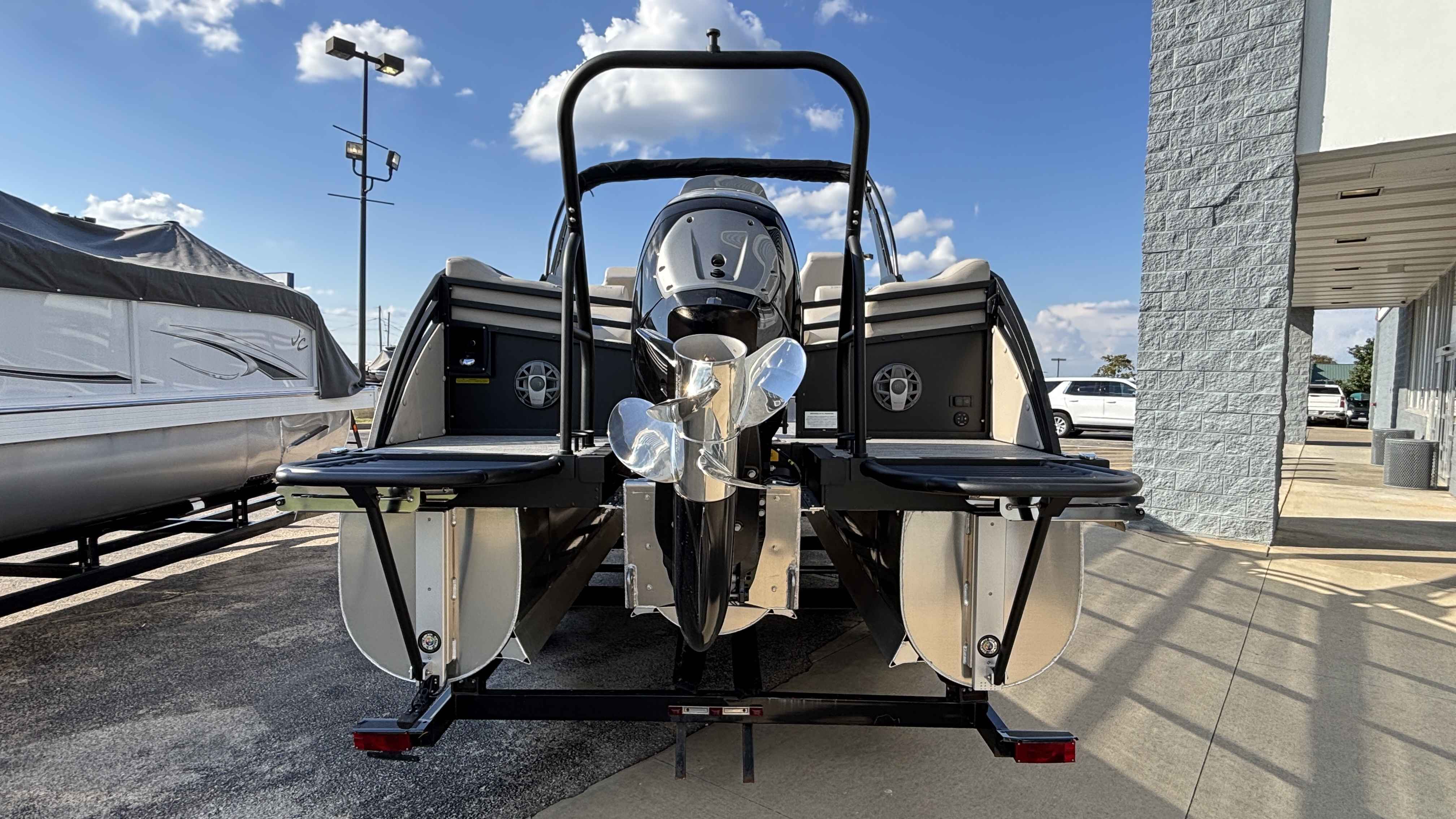 2026 JC Pontoon NepToon 25TT Sport DSL - Image 3