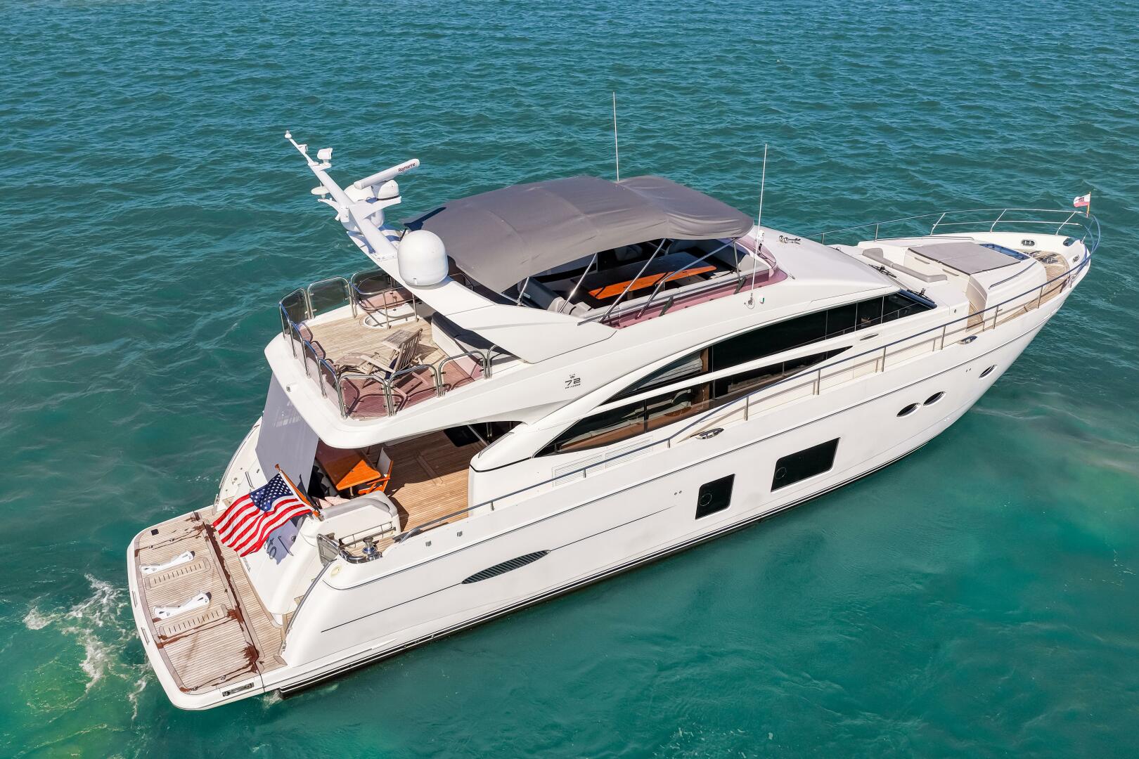 2014 Princess Y72 - Image 14
