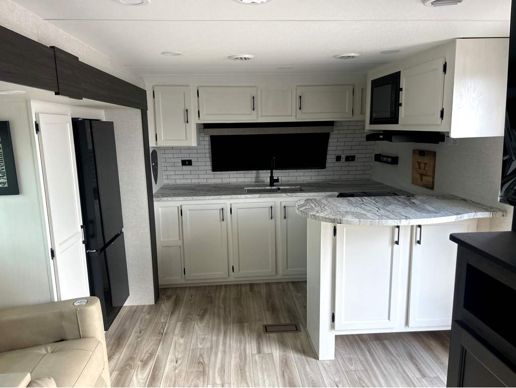 2026 VENTURE RV STRATUS 262VFK - Image 19