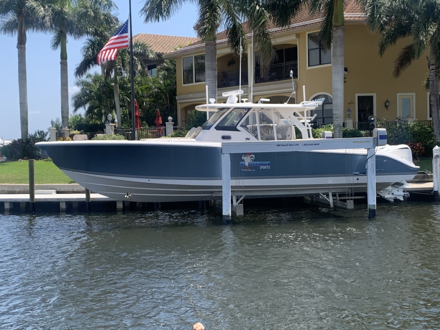 2017 Pursuit S 408 - Image 1