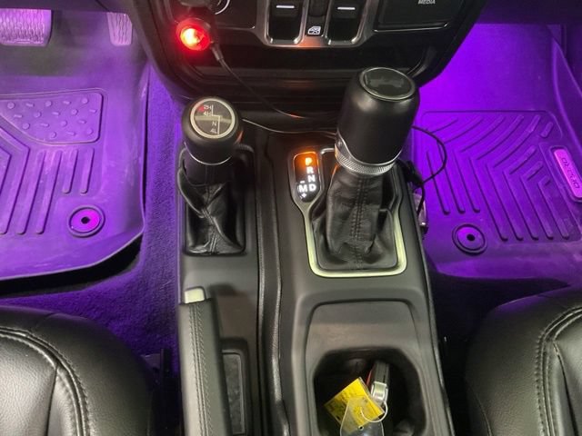 2022 Jeep Wrangler Unlimited Sahara Altitude - Image 23