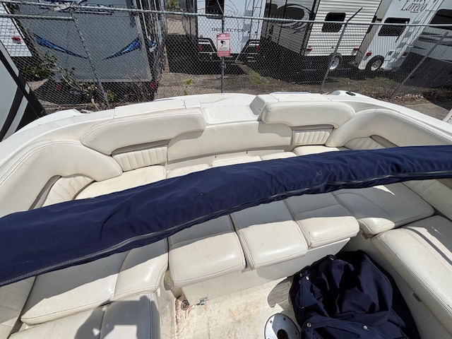 2004 STINGRAY 220DR - Image 27