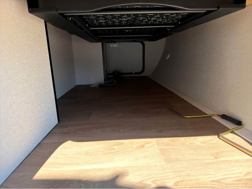 2027 GRAND DESIGN TRANSCEND 20MKX - Image 10