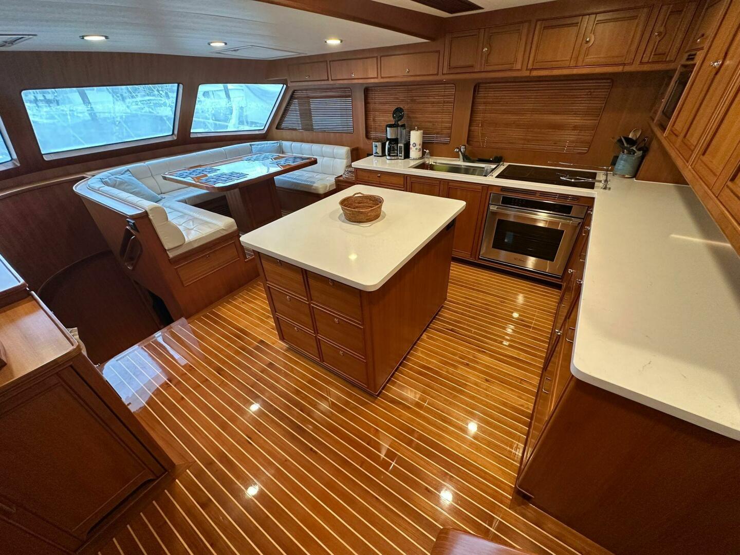 2023 Marlow Explorer 66E - CB - Image 13