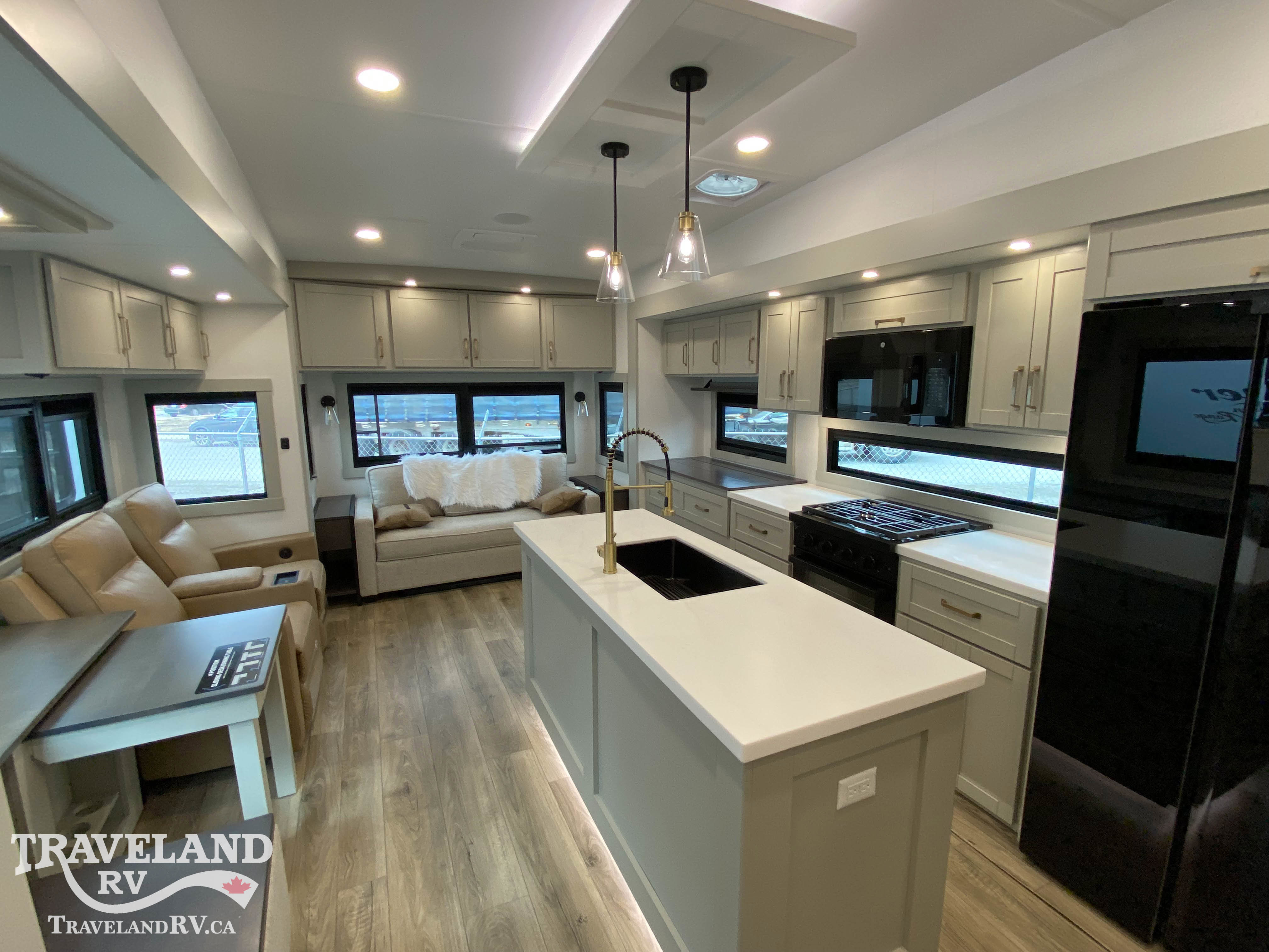 2026 Brinkley RV Model Z 3600 - Image 3