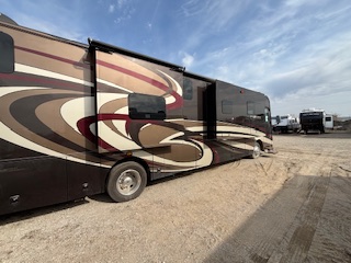 2014 Coachmen Cross Country 404RB - Image 8