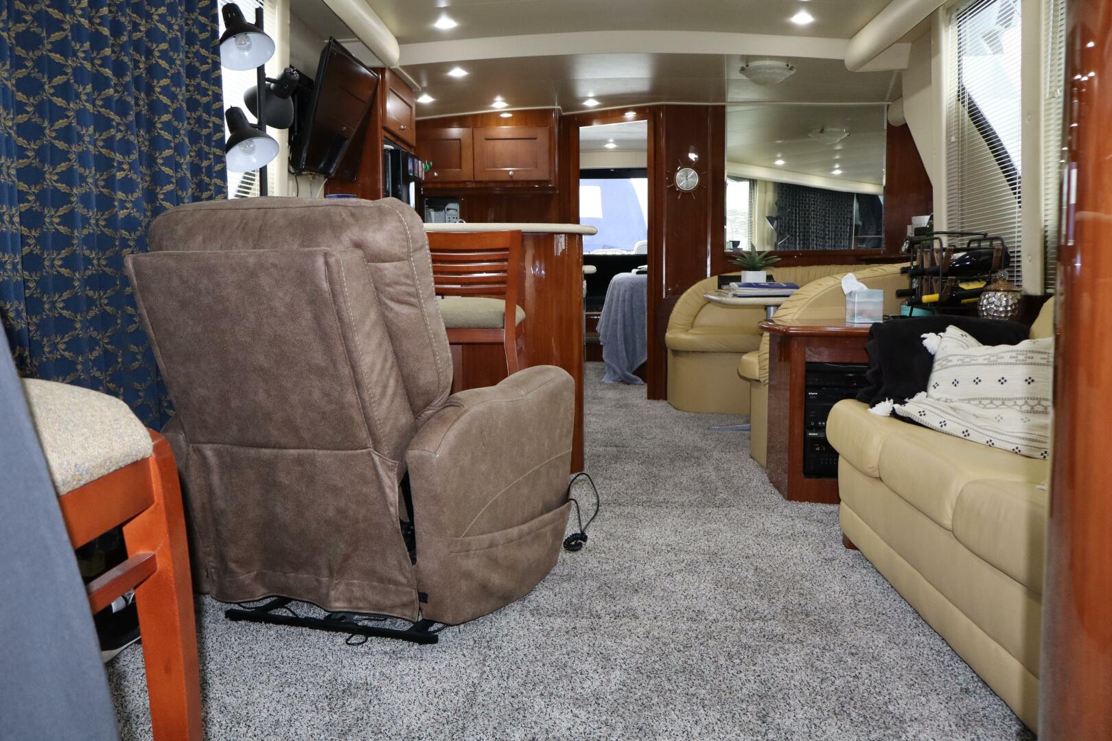 2006 Bluewater Yachts 5200 - Image 41
