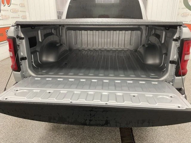 2026 Ram 1500 Big Horn 4x4 Crew Cab 5'7" Box - Image 6