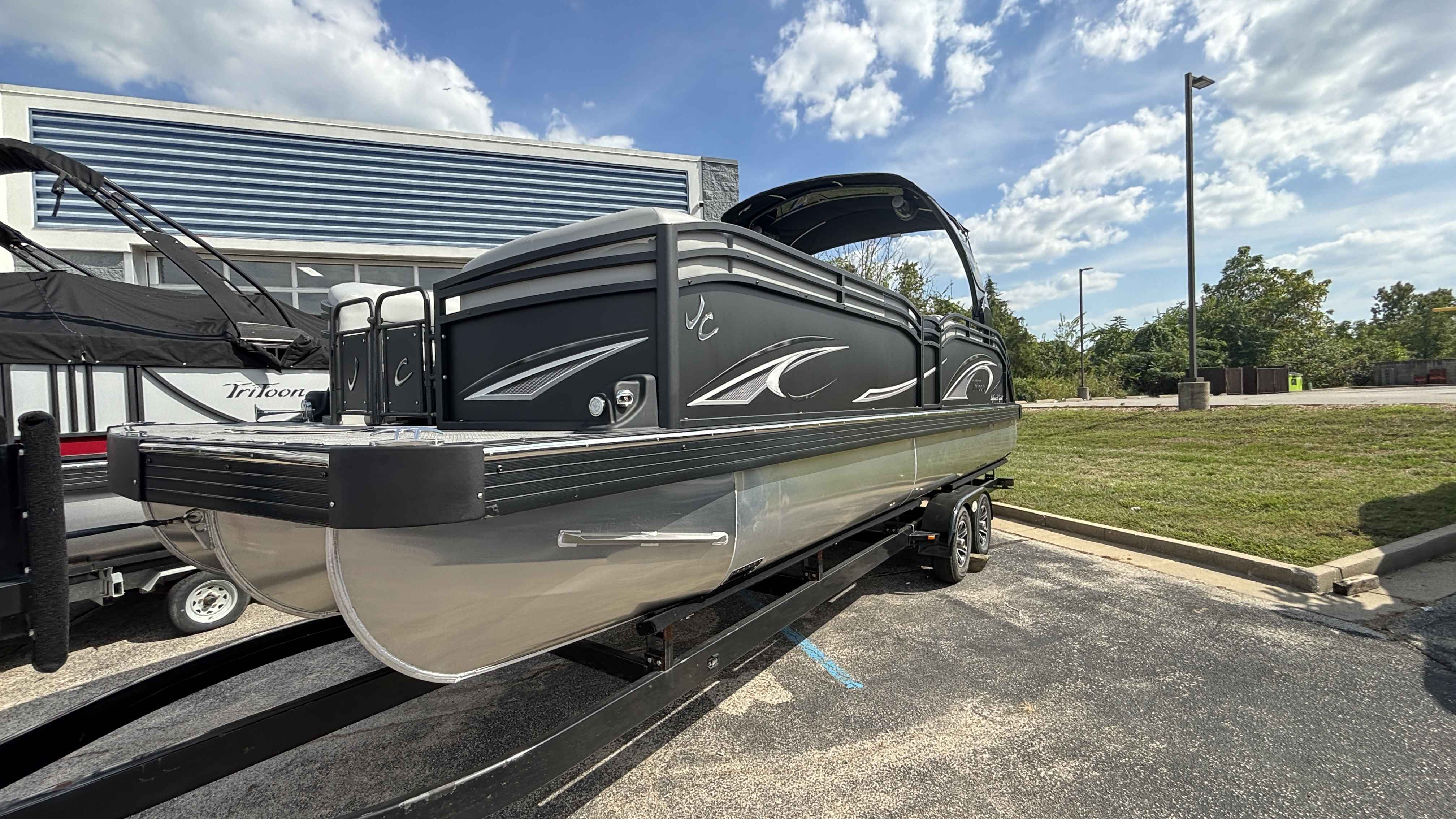 2026 JC Tritoon NepToon 27TT Sport - Image 4