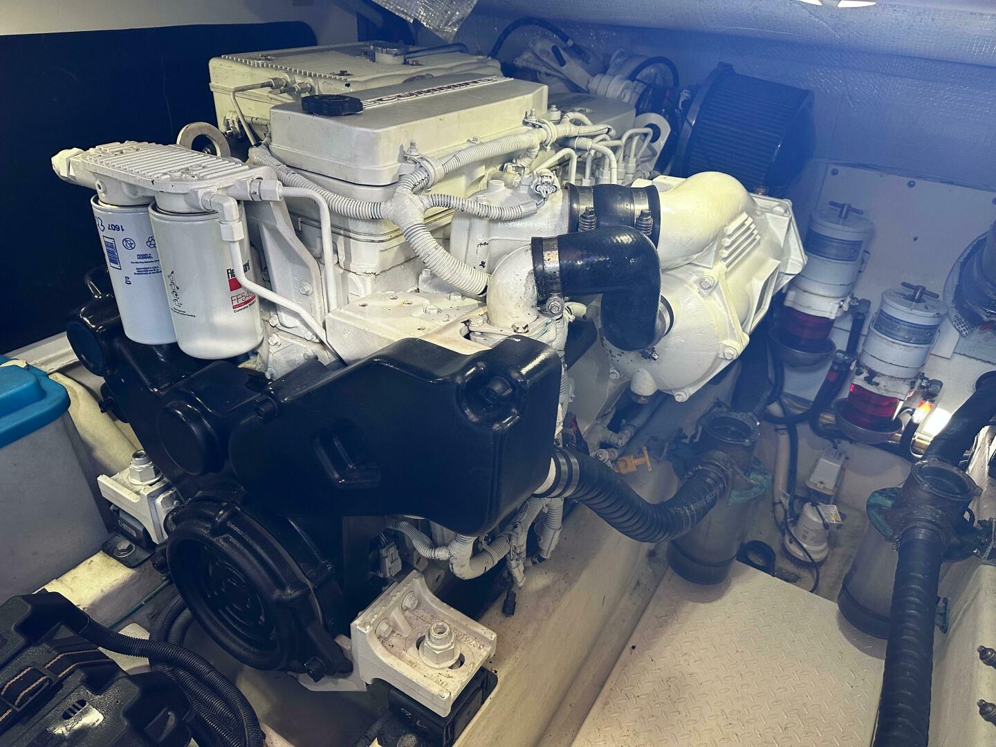 2014 Sabre 42 Salon Express - Image 36