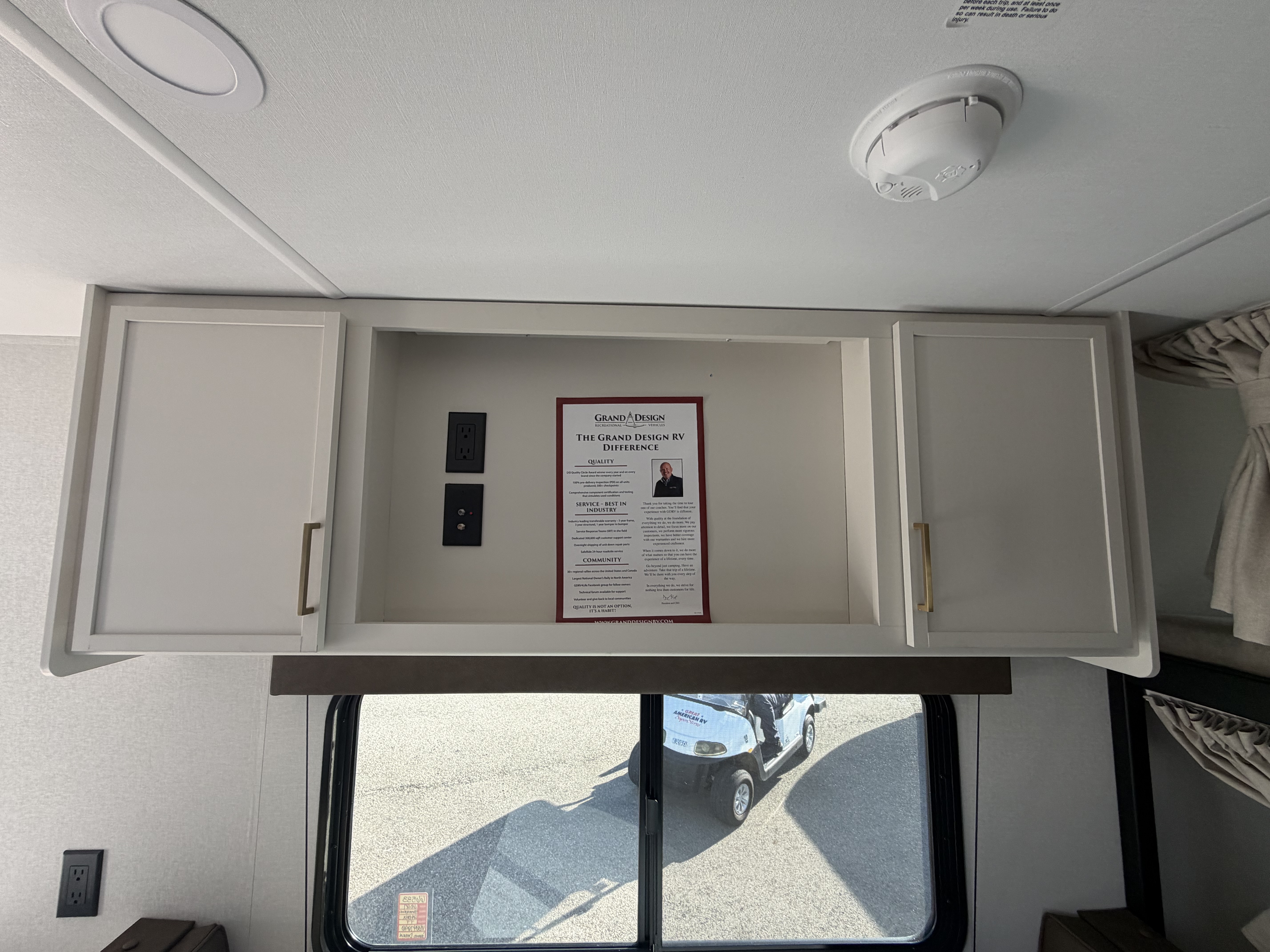 2027 GRAND DESIGN TRANSCEND 24BHX - Image 23