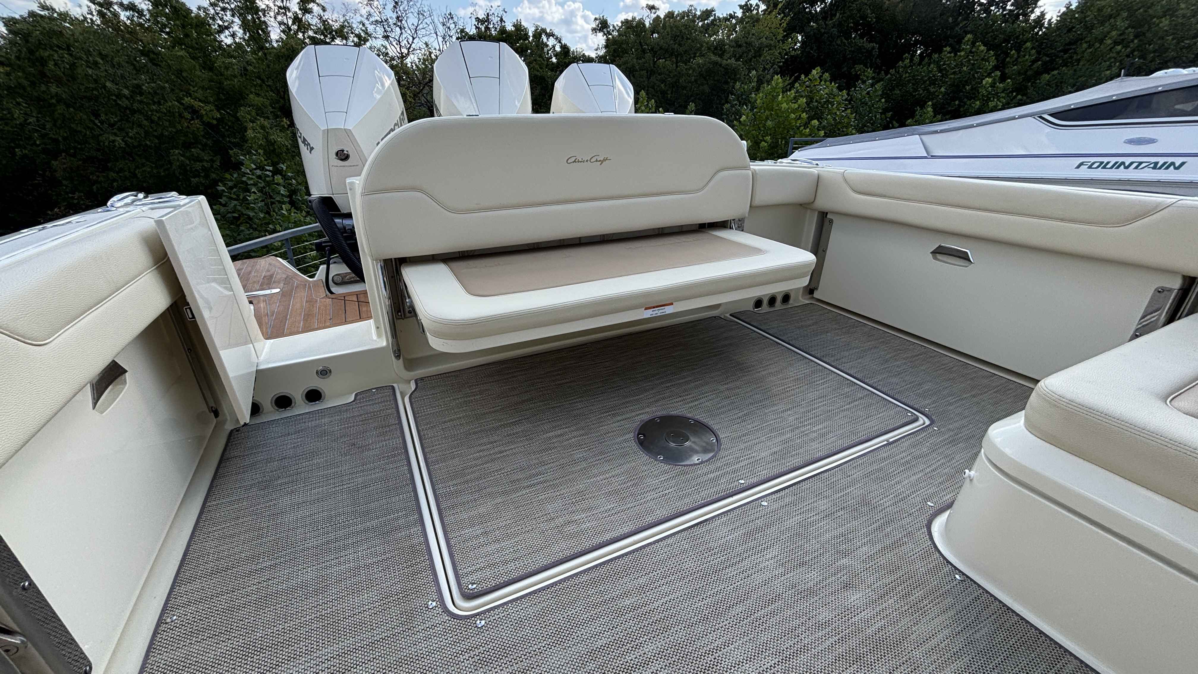 2021 Chris Craft 35 Calypso - Image 24