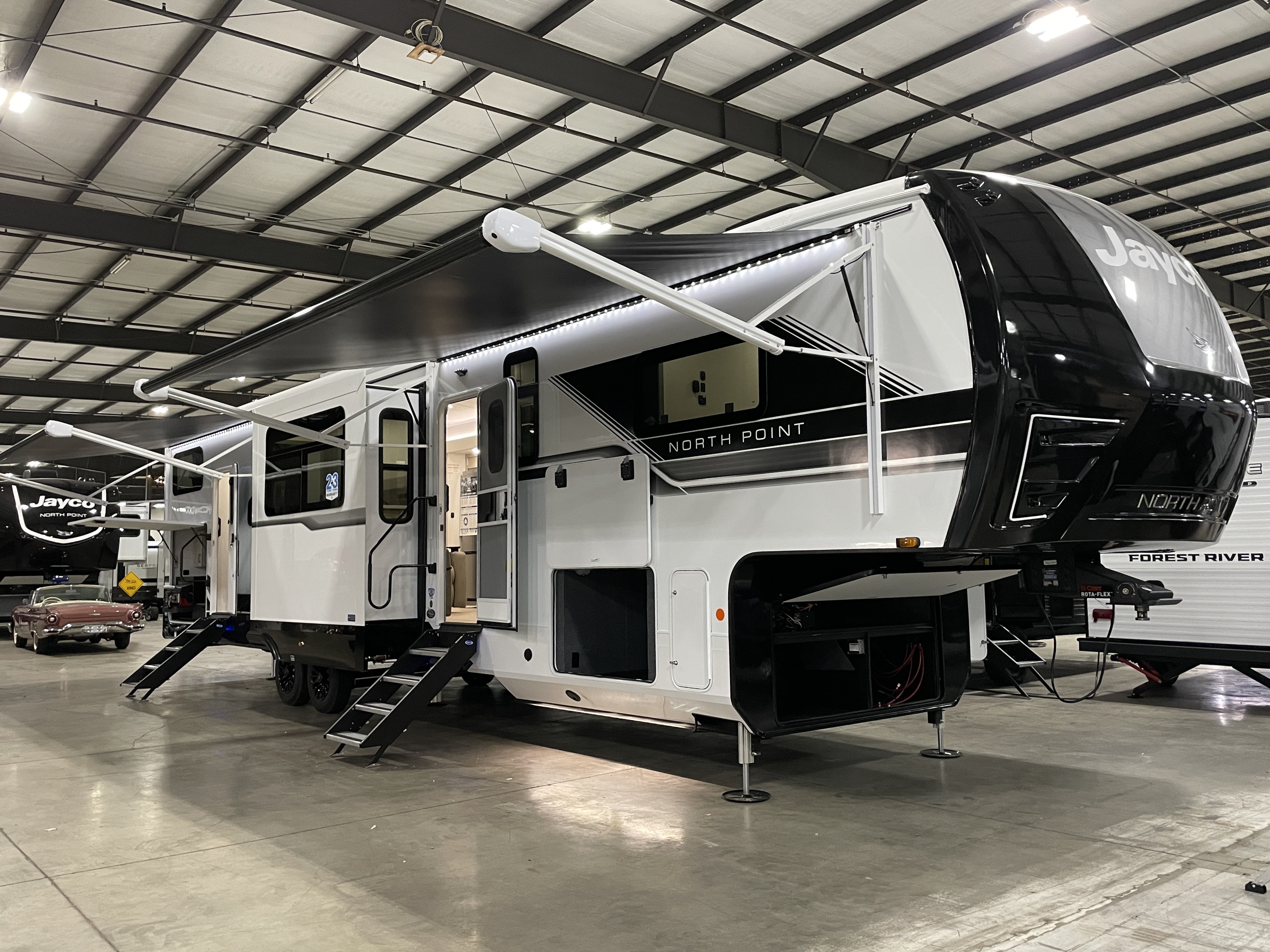 2027 Jayco North Point 391TBBH - Image 1