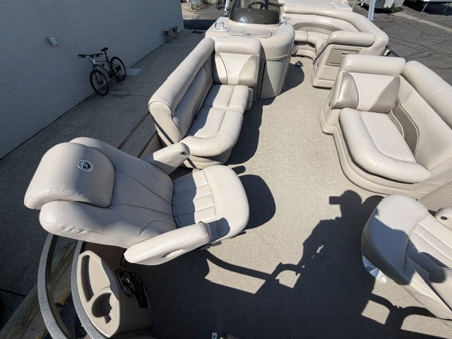 2008 PREMIER ESCAPADE 235 - Image 8
